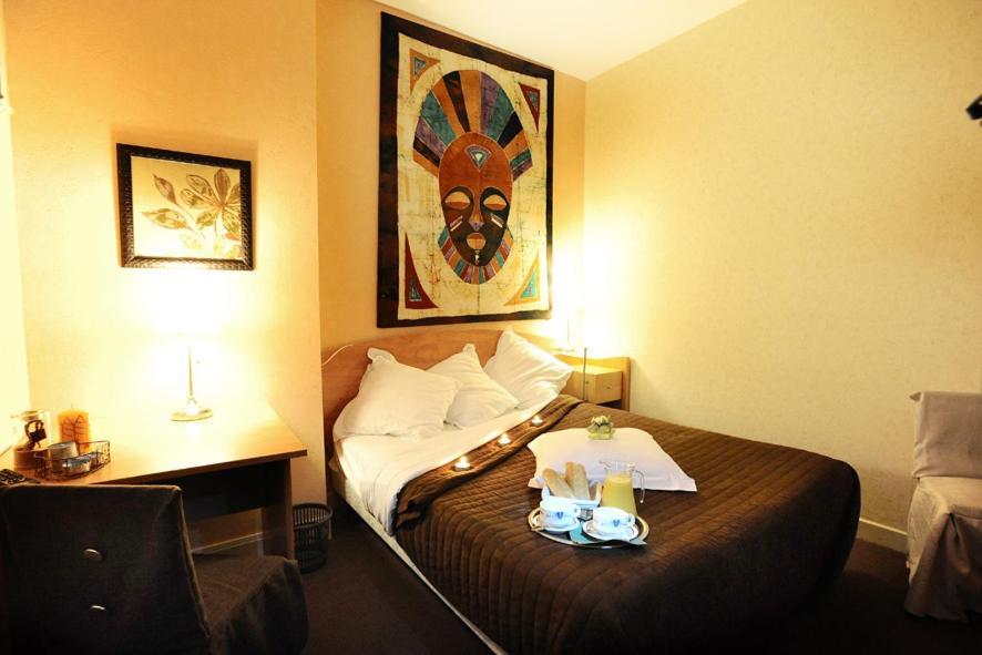 Les Negociants Hotell Pontgibaud Rum bild